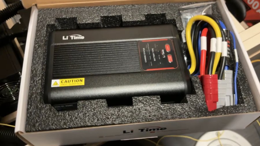 LiTime 12V 40A DC-DC 走行充電器